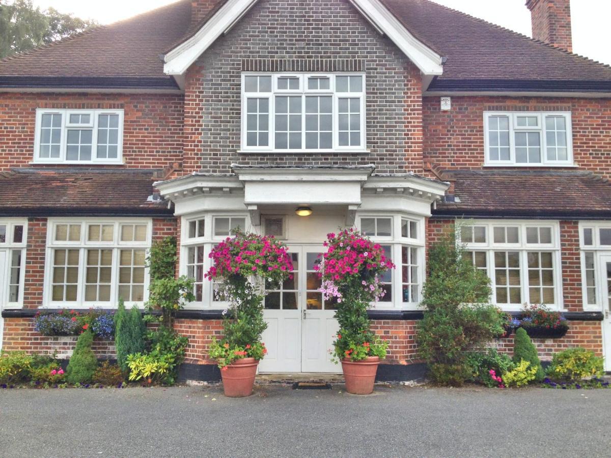 The Royal Standard Guest House Virginia Water Exterior foto